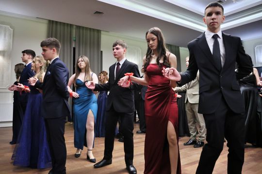 Bal 8  klas Szkoły Podstawowej nr 43 im. Ignacego Jana Paderewskiego.