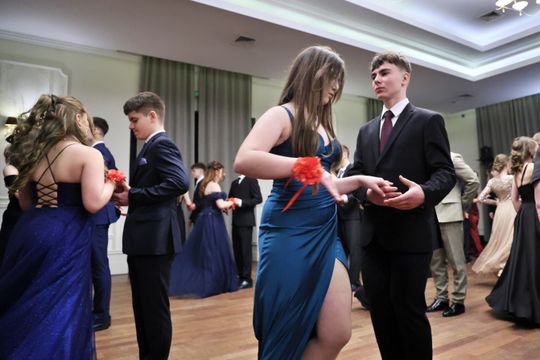 Bal 8  klas Szkoły Podstawowej nr 43 im. Ignacego Jana Paderewskiego.