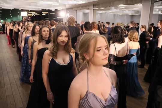 Studniówka III Liceum Ogólnokształcącego imienia Unii Lubelskiej w Hotelu Focus Premium.