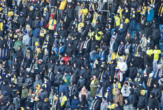 To był mecz dla wytrwałych. Motor w arktycznych warunkach pokonuje przyjezdnych ze Szczecina. Zobacz zdjęcia kibiców.