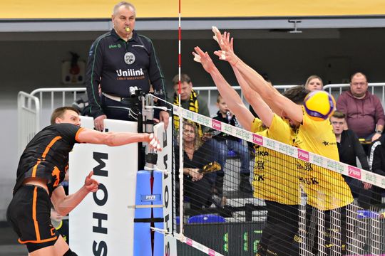 Niespodziewana porażka Luk Bogdanki z gośćmi z Lwowa. 