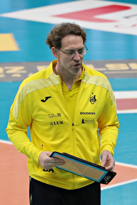 Niespodziewana porażka Luk Bogdanki z gośćmi z Lwowa. 