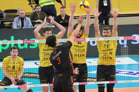 Niespodziewana porażka Luk Bogdanki z gośćmi z Lwowa. 