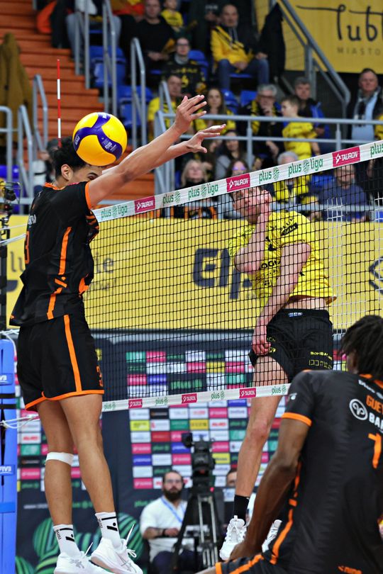 Niespodziewana porażka Luk Bogdanki z gośćmi z Lwowa. 