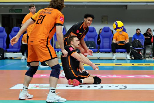 Niespodziewana porażka Luk Bogdanki z gośćmi z Lwowa. 