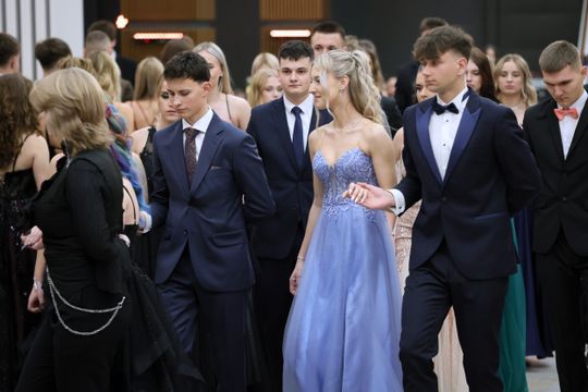 Studniówka Liceum Ogólnokształcącego Lubelskiej Akademii WSEI w Atelii.