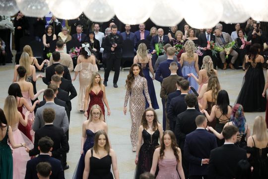 Studniówka Liceum Ogólnokształcącego Lubelskiej Akademii WSEI w Atelii.