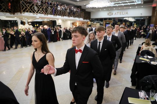 Studniówka Liceum Ogólnokształcącego Lubelskiej Akademii WSEI w Atelii.