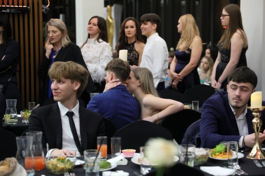 Studniówka Liceum Ogólnokształcącego Lubelskiej Akademii WSEI w Atelii.