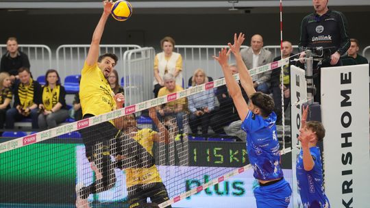 Luk Bogdanka Lublin pokonuje w 5 setach Ślepsk Malow Suwałki. Luk Bogdanka Lublin pokonuje w 5 setach Ślepsk Malow Suwałki.