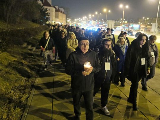 Misterium Światła i Ciemności z okazji 84. rocznicy akcji „Reinhardt” - likwidacji lubelskiego getta Misterium Światła i Ciemności z okazji 84. rocznicy akcji „Reinhardt” - likwidacji lubelskiego getta