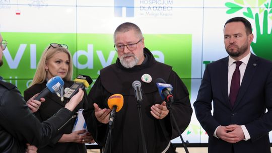 Hospicjum Małego Księcia konferencja prasowa u Wojewody.