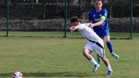 Sygnał Lublin przegrał na swoim boisku z rezerwami Avii Świdnik.