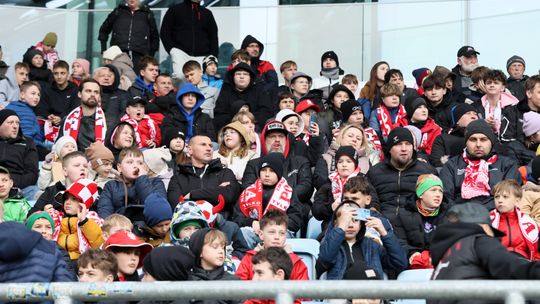 Pełna kibiców Arena Lublin na meczu Polsk Niemcy u20.