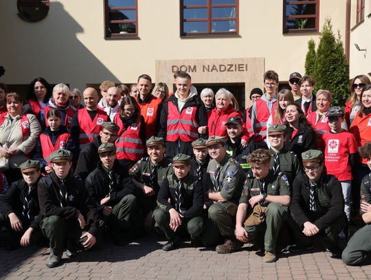 Śniadanie wielkanocne w siedzibie lubelskiego caritasu. Śniadanie wielkanocne w siedzibie lubelskiego caritasu.
