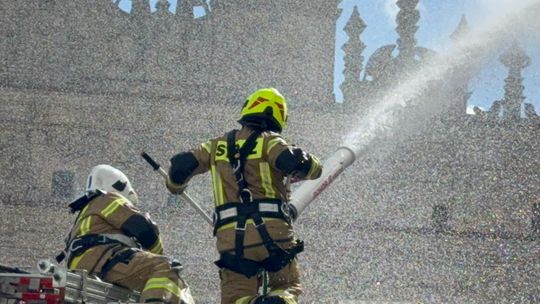 Śmingus dyngus w Kazimierzu Dolnym oczami strażaków!