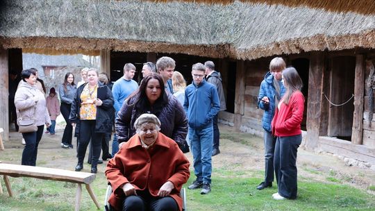 Przedwojenna zagroda z Ostrowa Lubelskiego w lubelskim skansenie