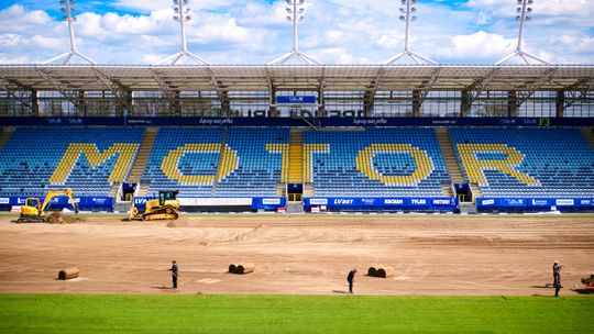 Wymiana murawy na Motor Lublin Arena