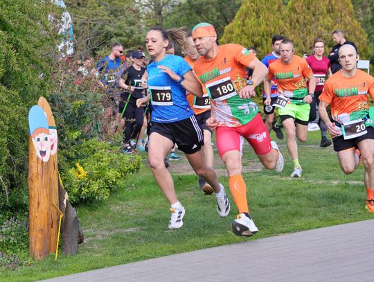 Ogród Botaniczny zakwitł biegaczami. Botaniczna piątka przyciągnęła kilkuset miłośników aktywnego wypoczynku.