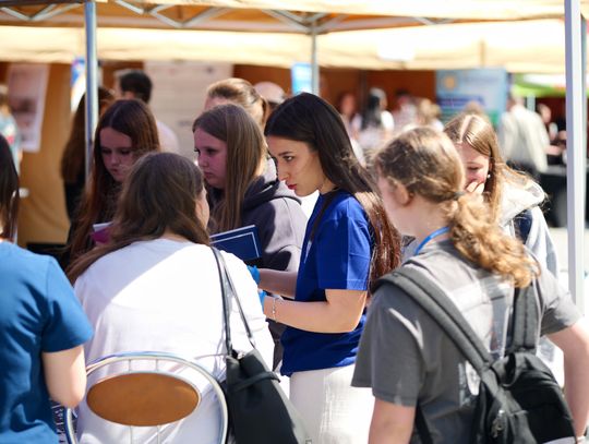 LifeLongLearning, czyli targi pracy na Placu Teatralnym LifeLongLearning, czyli targi pracy na Placu Teatralnym