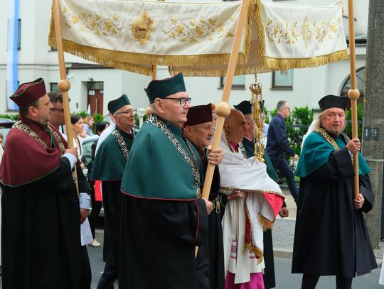 Uroczystość Bożego Ciała w Lublinie. Procesja przeszła przez centrum miasta
