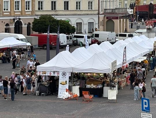 Festiwal Kuchni Świata na Placu Zamkowym w Lublinie