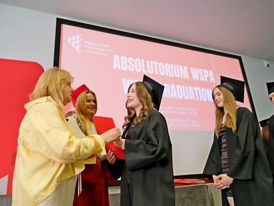 Absolutorium WSPA 2026 - zakończenie studiów w Wyższej Szkole Przedsiębiorczości i Administracji