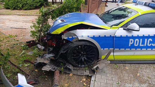 Rozbity Mustang Policja Radom