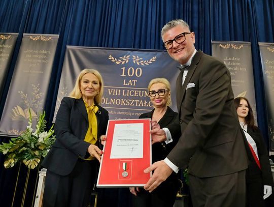 VIII Liceum Ogólnokształcące im. Zofi Nałkowskiej uczy od 100 lat