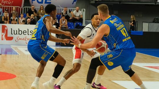 Pod koszem walczą: PGE Start Lublin vs Tasomix Rosiek Stal Ostrów Wielkopolski