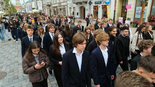 Unia świętuje 105. urodziny. Ślubowanie uczniów pierwszych klas