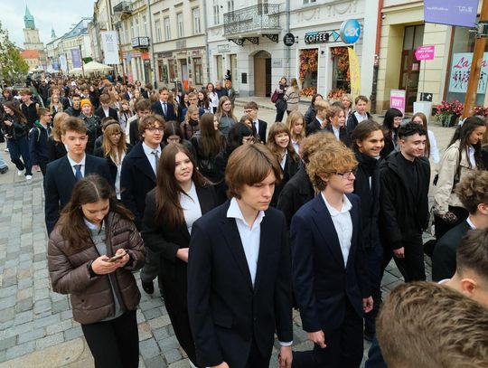 Unia świętuje 105. urodziny. Ślubowanie uczniów pierwszych klas