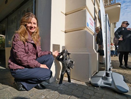 Koziołek Artur w meloniku i muszce stanął w centrum Lublina
