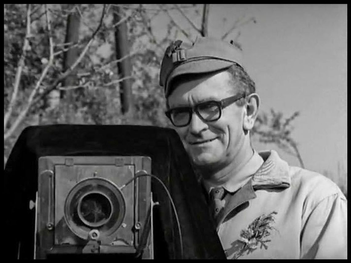 Autorem scenariusza „Czterech pancernych...” był: