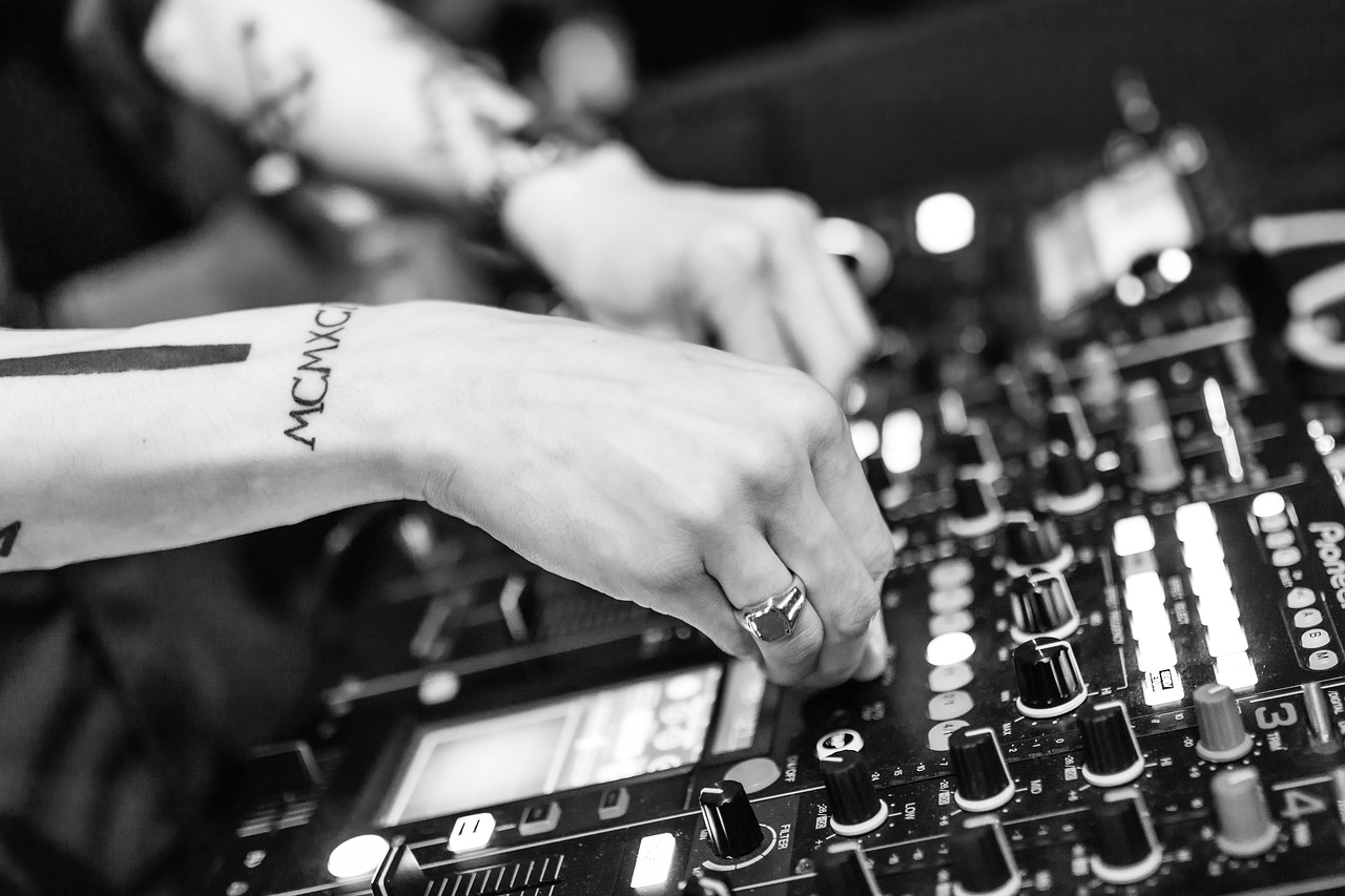 dyskoteka silent disco dj